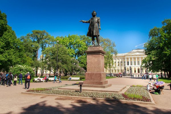 Explore malta's vibrant boat party culture for unforgettable fun
